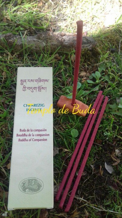 Chenrezig Buddha of Compassion Tibetan Incense
