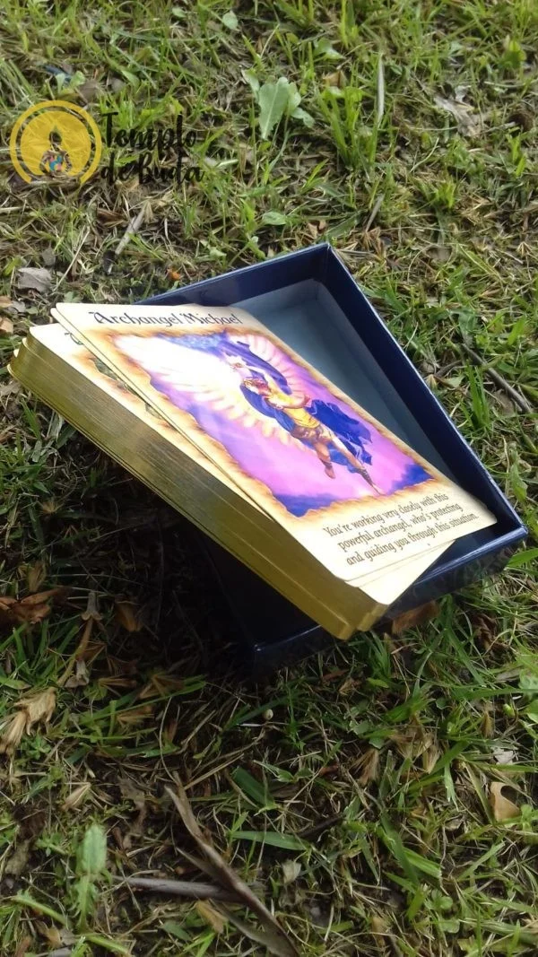 Oracle Therapy of the Angels of Doreen Virtue in inglese