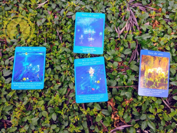 Radleigh Valentine & Doreen Virtue's Tarot of Angels in Spanish - Image 9
