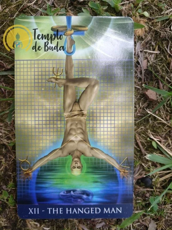 Tarot Millennium Thoth de Renata Lechner em Inglês