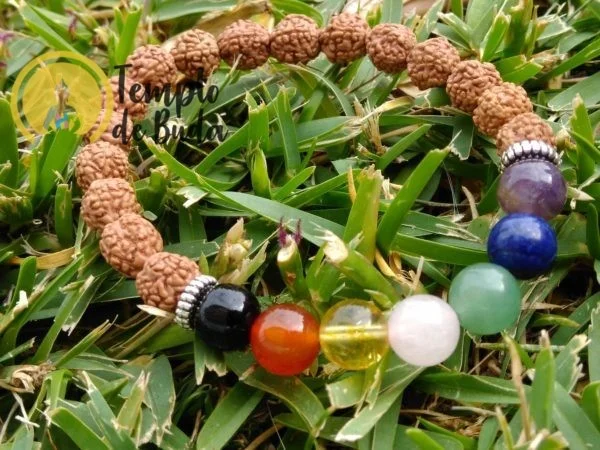 Pulseira Rudraksha com Chakras