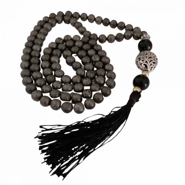 Japa Mala Pirita