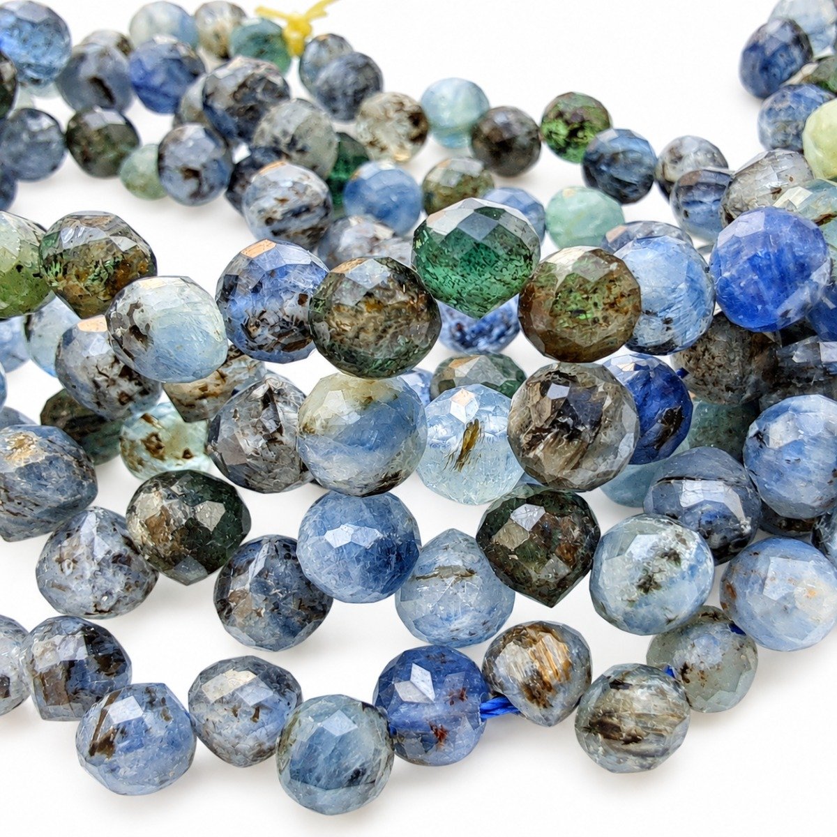 Pulseira Cianite Azul Facetada