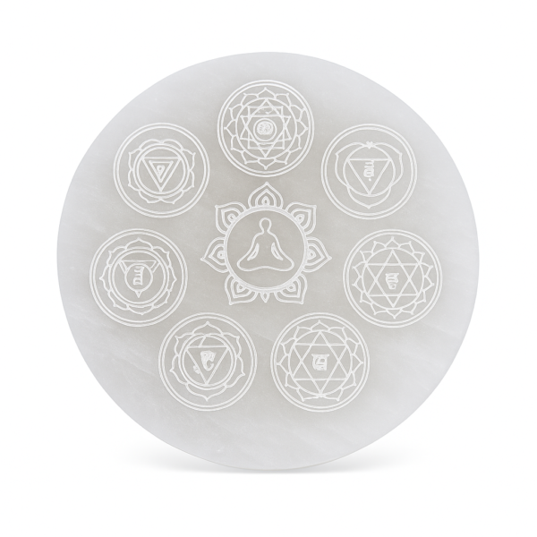 Existem várias peças e todas elas variam na cor, dimensão e textura por serem cristais naturais e únicos na sua essência Caso deseje ajuda para limpar seus cristais, a Selenita é o cristal mais apropriado, mas pode ver como tratar os seus cristais aqui Em caso de dúvidas em relação este produto no site Templo de Buda, pode contatar por Whatsapp, email, Instagram ou Facebook. REVENDA Placa Selenite 7 Chakras Meditação